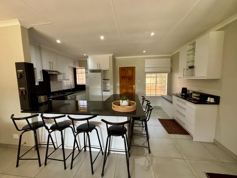 3 Bedroom Property for Sale in Langenhovenpark Free State
